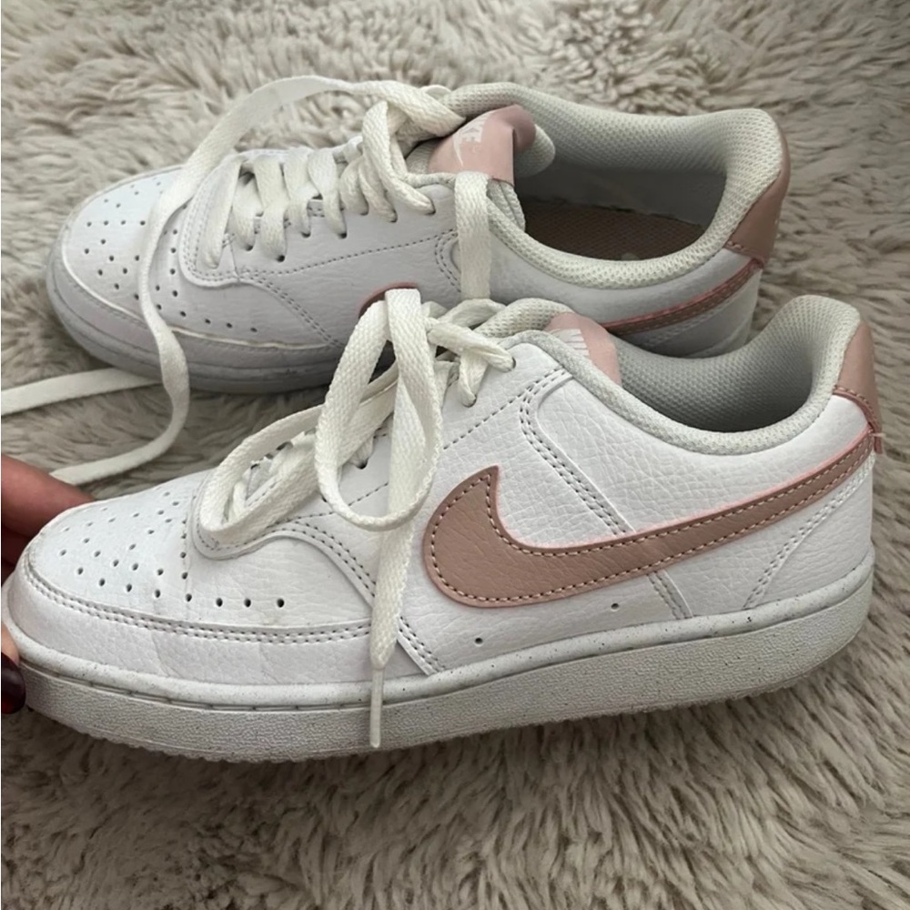 Nike court visions